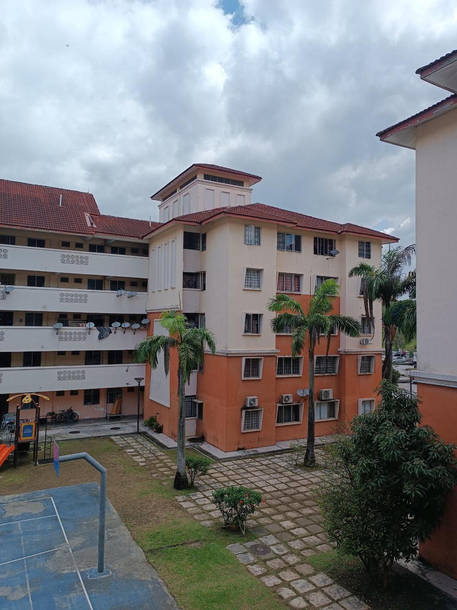 M.Fr Homestay Pangsapuri Putra Damai Putrajaya Exteriér fotografie